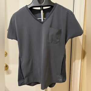 AQO Women’s Charcoal Gray Scrub Top V-Neck Size xs